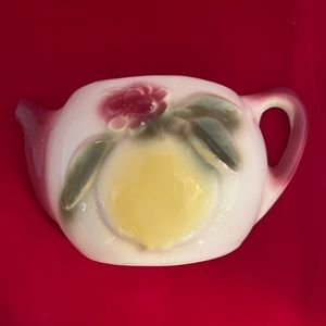 Vintage Tea Pot Wall Pocket Vase ~ MCM ~ Cottage ~ Shawnee? ~ Farmhouse ~ Pretty